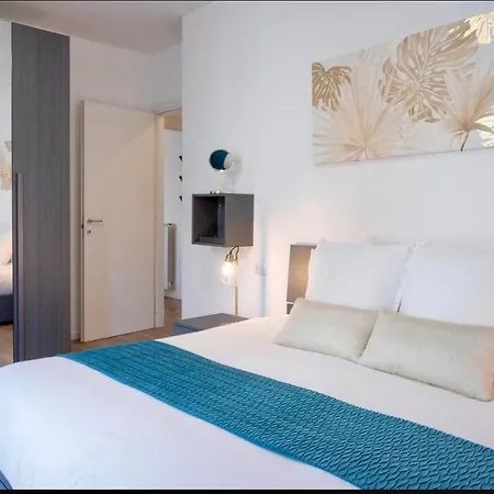 Lora 1, Free Private Parking, Self Check In, Air Conditioner Apartamento