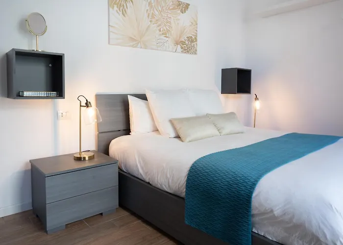 Lora Apartment,free Private Parking, Self Check In דירה